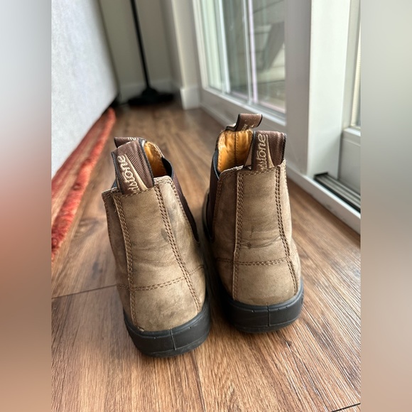Blundstones - Women’s #585 - Rustic Brown - US 9 (6 AU/UK) - Picture 6 of 8